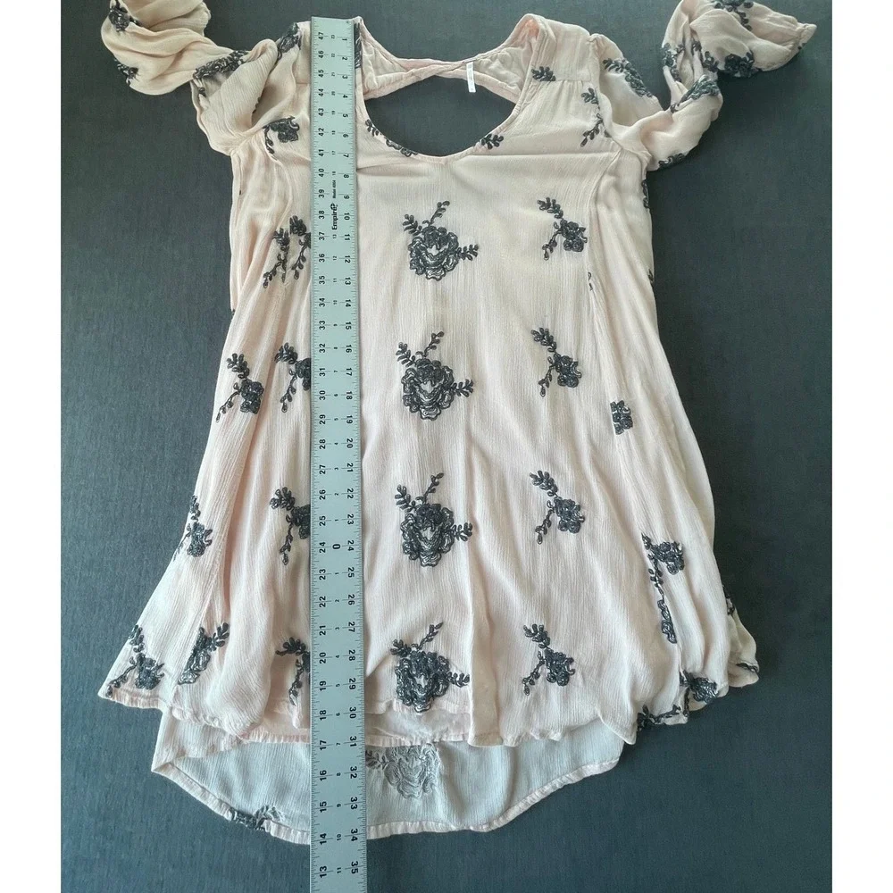 Free People Embroidered Tunic Dress Size S Pink Black Floral Boho Open Back Mini